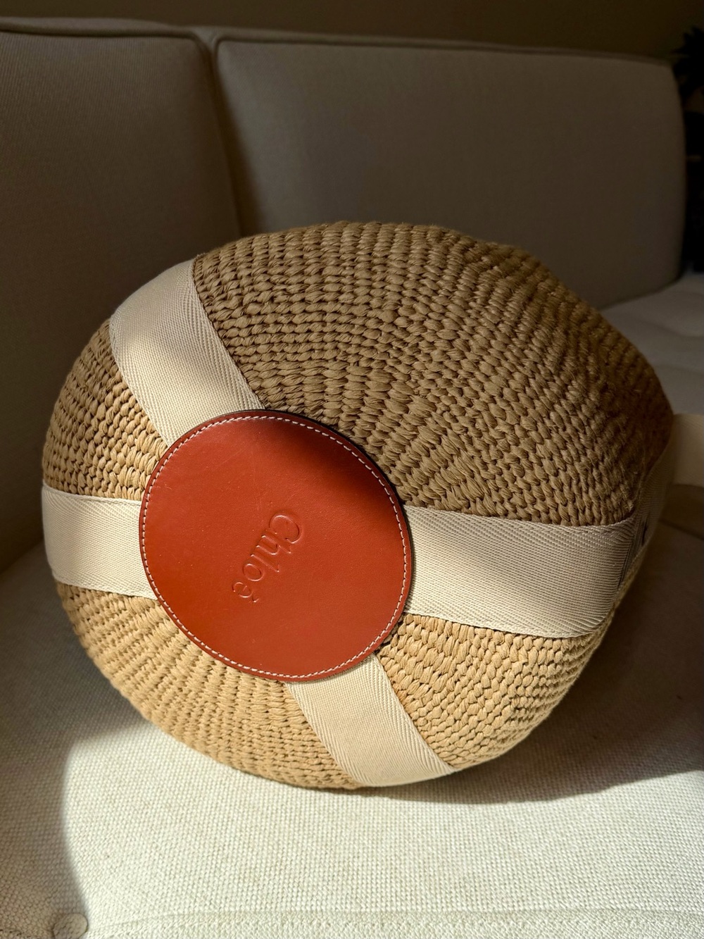 Chloé Natural Raffia Tote with Cream Logo Straps and Brown Handles - Picture 5 of 6
